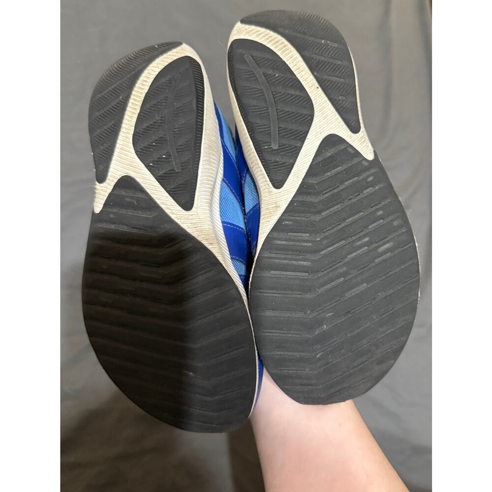 New Balance Unisex Kid DynaSoft Reveal V4 BOA Running Shoe Blue Metallic Size 3 - Picture 5 of 8